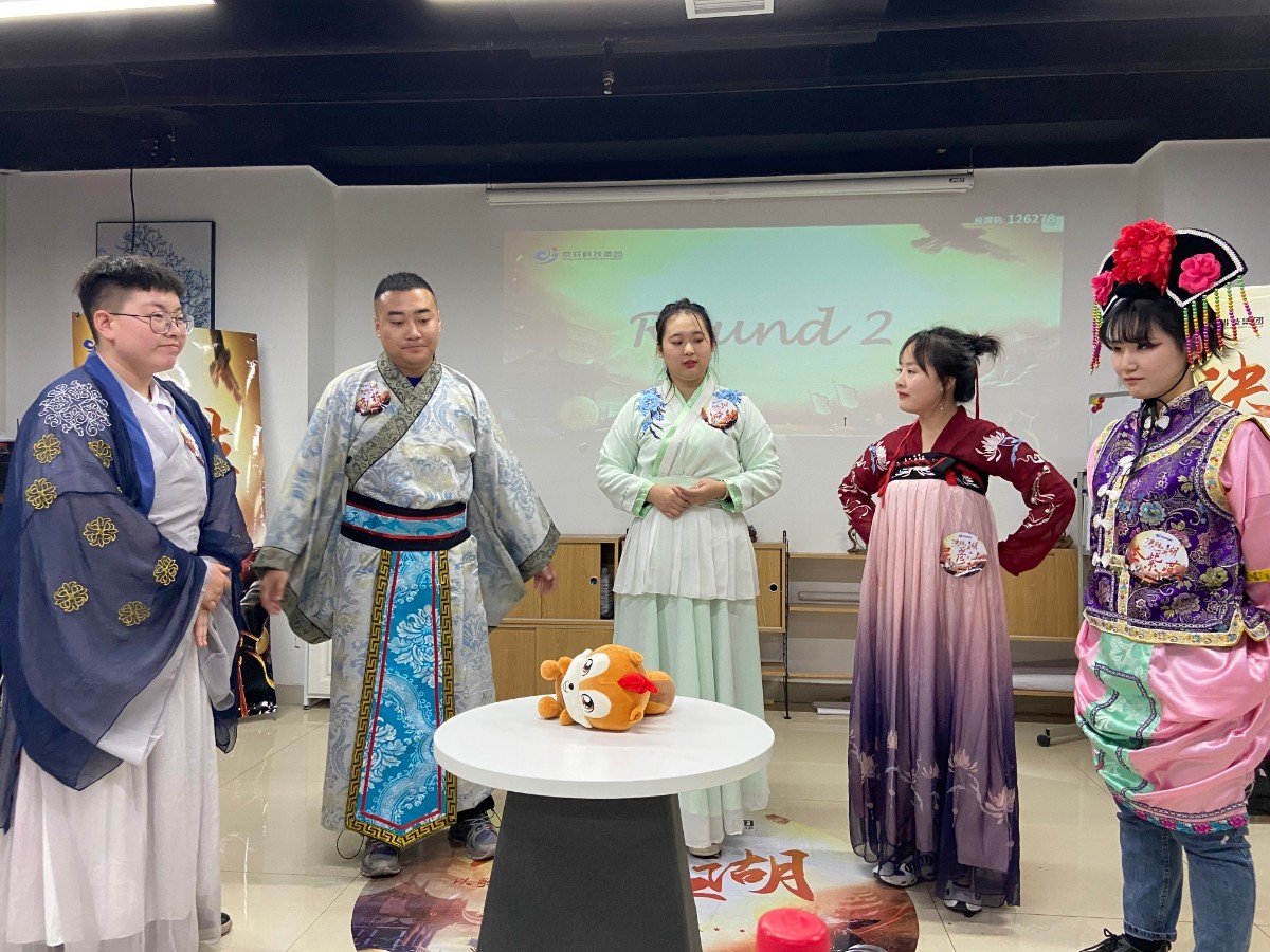 二輪2.jpg 二輪2.jpg