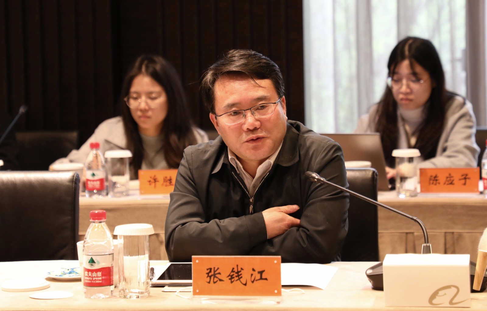 1648861253451390.jpg T1i4JecICxRbwp.jpg